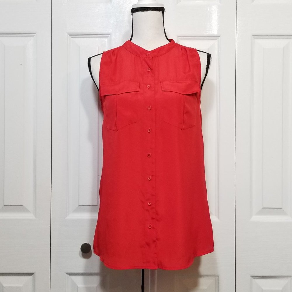 J. Crew red sleeveless button up (5-061)